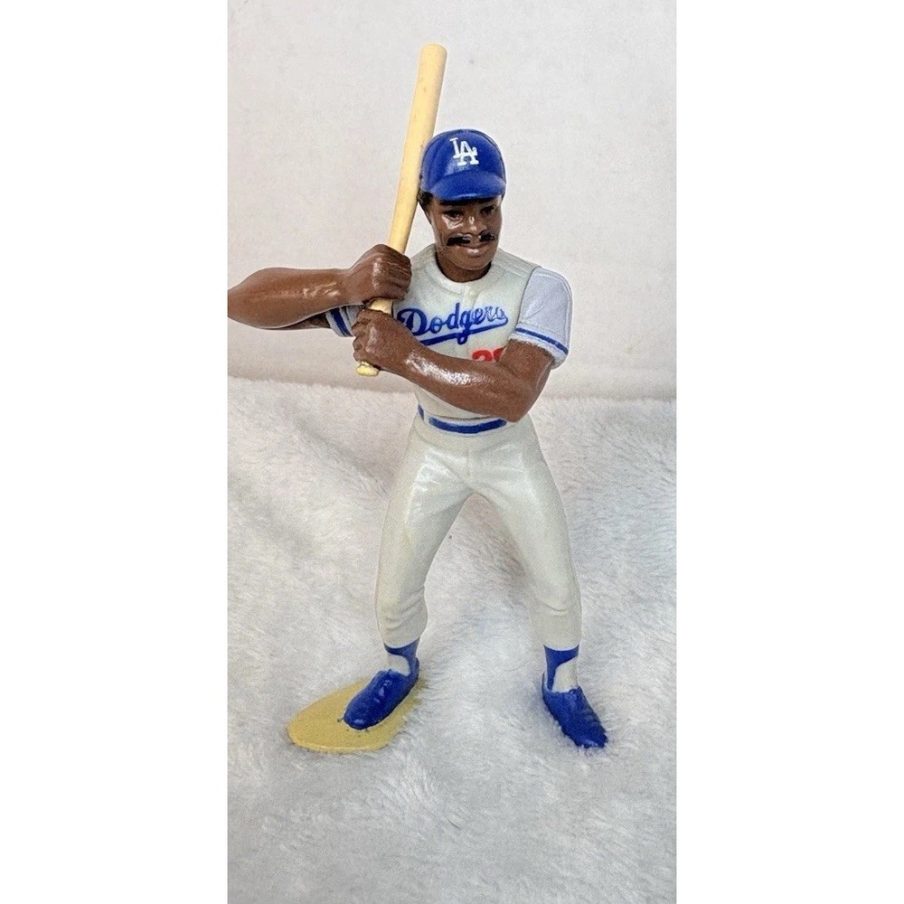 PEDRO GUERRERO - L.A. Dodgers Starting Lineup SLU MLB 1988 Action Figure